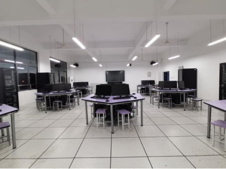 合肥工业学校计算机网络技术专业 引领未来的计算机网络系统工程服务