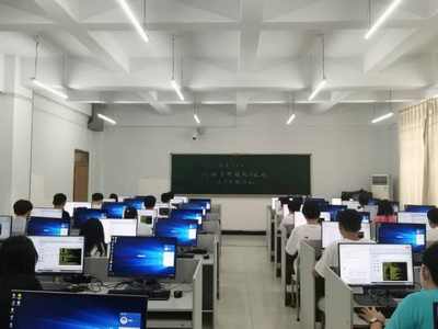 计算机工程学院顺利完成“1+X”三项职业等级证书考试，提升学生专业技能与就业竞争力